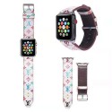 流行りルイヴィトンApple watch 9/8/Se2/Ultra/7 交換バンド レザー製 小花柄 38/40/42/44mm LV モノグラムアップルウォッチバンドスライド式 芸能人愛用