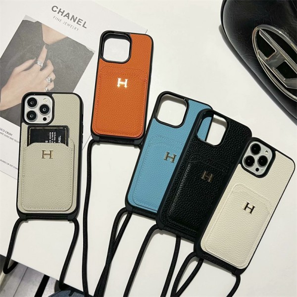 エルメス/Hermes iphone 15/14携帯ケース 革の手触り カードを挿すことができて 斜めにストラップをまたいで 転んだり磨耗したりするのを防ぐ創意的な携帯ケースがあります