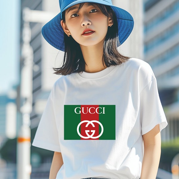 2024新型グッチ純綿半袖Tシャツ男女カップルカジュアルゆったりファッション GUCCI定番ロゴプリント